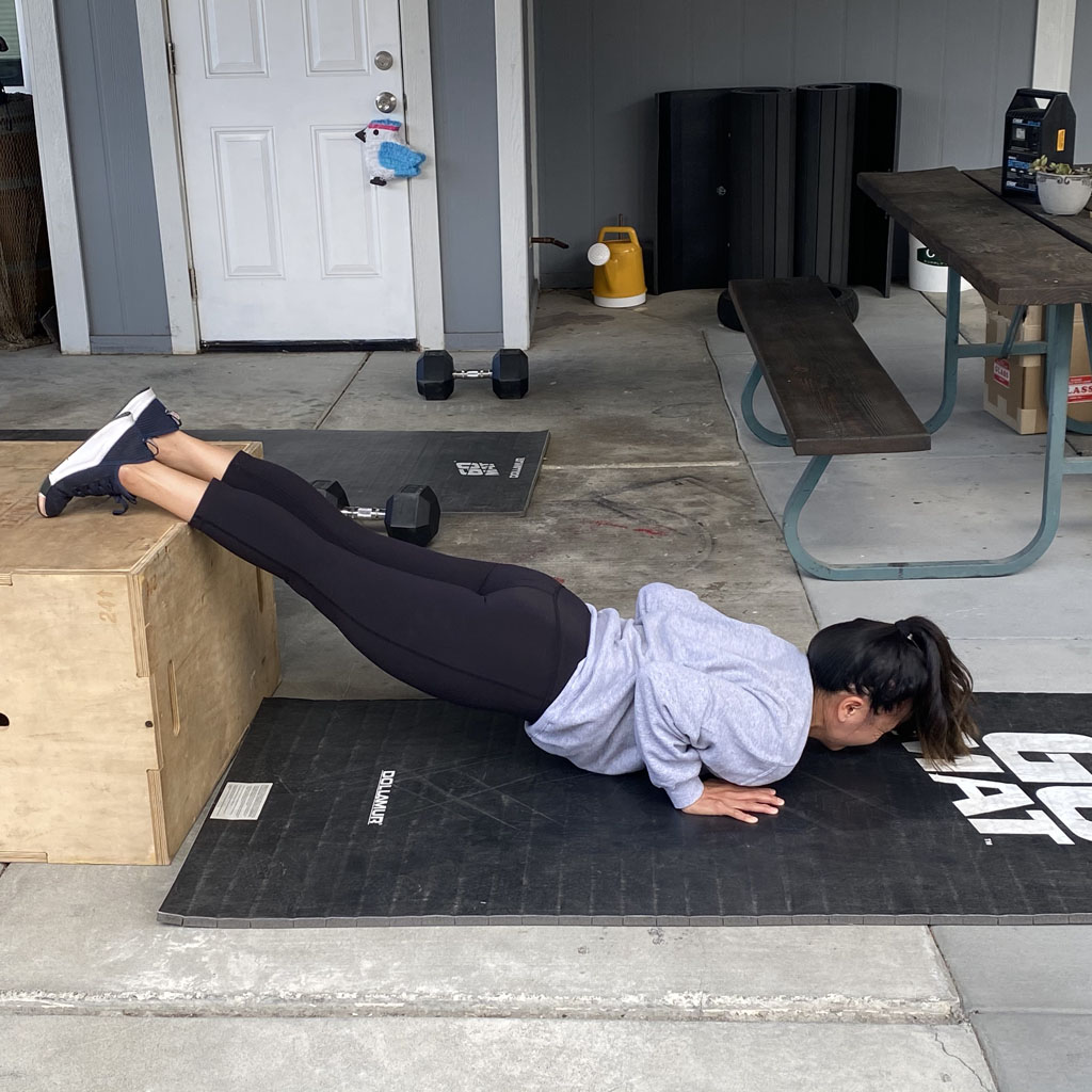 decline-push-ups-gymparty
